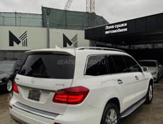 Mercedes-Benz GL-Класс