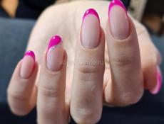 Маникюр/Педикюр 