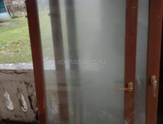 Продаются двери.