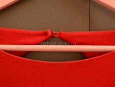 платье, свитер 