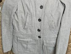 Куртка. Размер S.