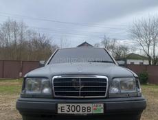 Mercedes-Benz 124