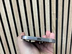 15 pro max 256 Natural, аккумулятор 89%