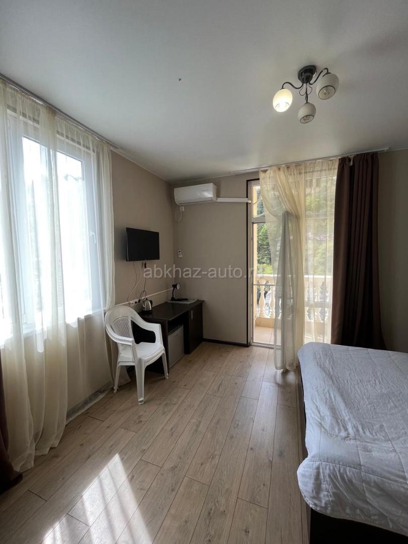 Сдается номер на длительный срок 