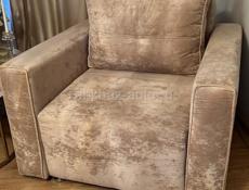 Диван с креслами 