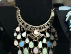 Бижутерия/парфюмерия/колготки/кошельки