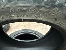 225/45/17