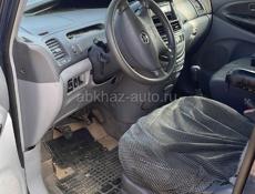 Toyota Previa