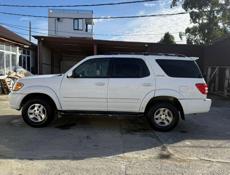 Toyota Sequoia