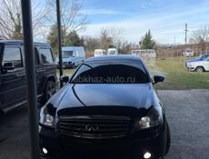 Infiniti M35