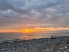 В Агудзера напротив Сбер банка продается 8 сот