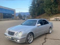 Mercedes-Benz E-Класс