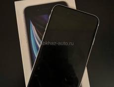 iPhone se2020 128