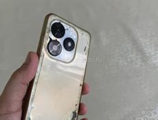 Телефон и наушники