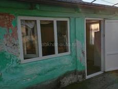 Хороший ровный участок со стронием и фруктовым садом .