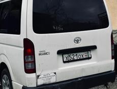 Toyota HI-ACE