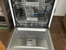 Посудомоечная машина 