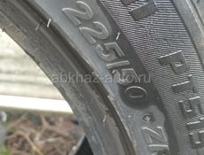Продаются б/у шины 225 /50 17