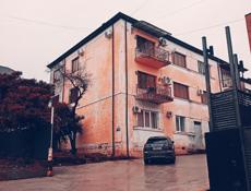 Продам квартиру 3х комнатную  В цэнтре города 