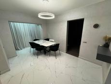 Сдаётся трёхкомнатная квартира