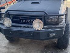 Toyota Hilux Surf