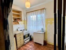 2 - К. КВАРТИРА В СУХУМЕ У РЫНКА