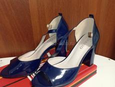 Продам туфли