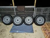 Диски с шинами 