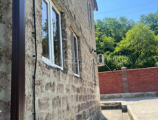 Продаю дом или обмен на квартиру с доплатой город Сухум 