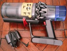 Как на фото.вещ не дешёвая.отдаю за даром.