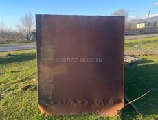Продаю бак примерно 8 10 тон 