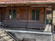 Продаются 2 дома с отдельными участками 10 сот и 4,5 сот (Виэм)