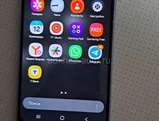 Продаю срочно телефон