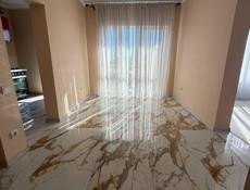 Продается 4 комнатная  квартира в п.Агудзера