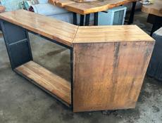 Распродажа б/у мебели и оборудования в связи закрытием ресторана