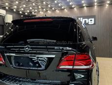 Mercedes-Benz G-Класс