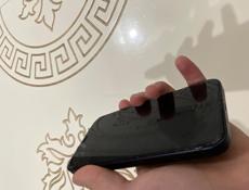 Продам телефон 