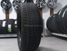 225/55 R17- Новые- Зима-липучка