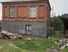 Земельный участок с домом 