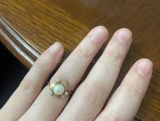 продается бриллиантовое кольцо