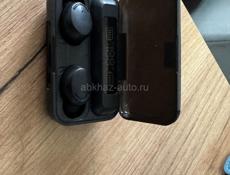 Срочно играю отлично наушники 