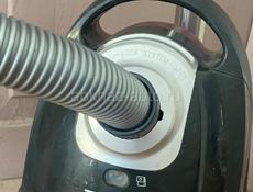 Пылесос Tefal б/у в хорошем состоянии