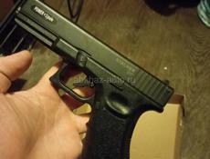 Продаю пневматический пистолет совершенно новый 