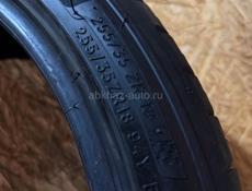 Мишлен 255/35/18