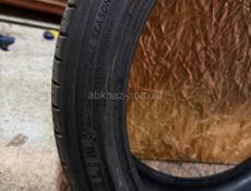 Мишлен 255/35/18