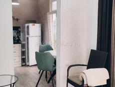 Двухкомнатные апартаменты в центре Пицунды 