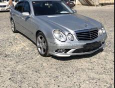 Mercedes-Benz 200-Series