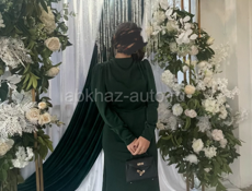 Продается элегантное платье