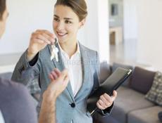 Менеджер по продажам недвижимости