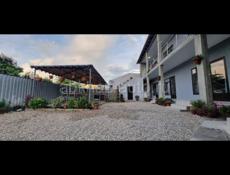 Продою готовый бизнес гостинеца 7 комнот +  дополнительная 1 комнотная квартира 